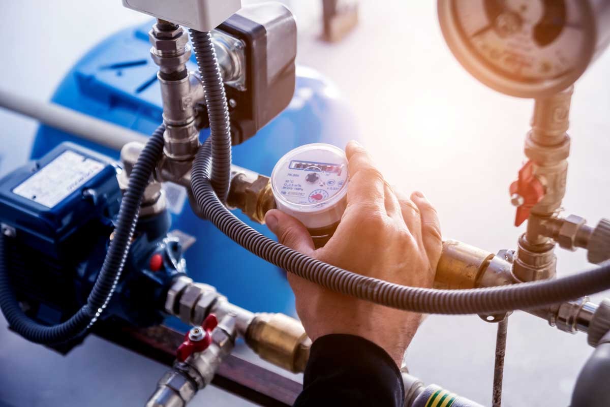puede un contador de agua contar de más